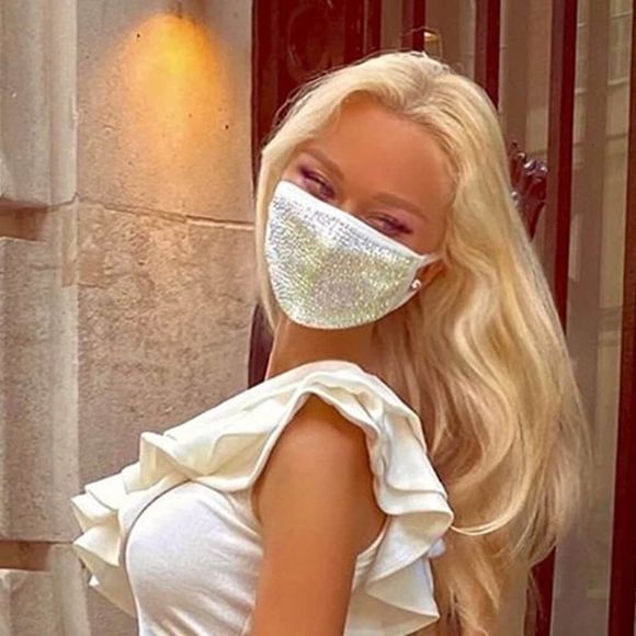 ⭐️ NWT Bling Bling Reusable Swarovski Crystal Handmade Face Mask - Picture 2 of 2